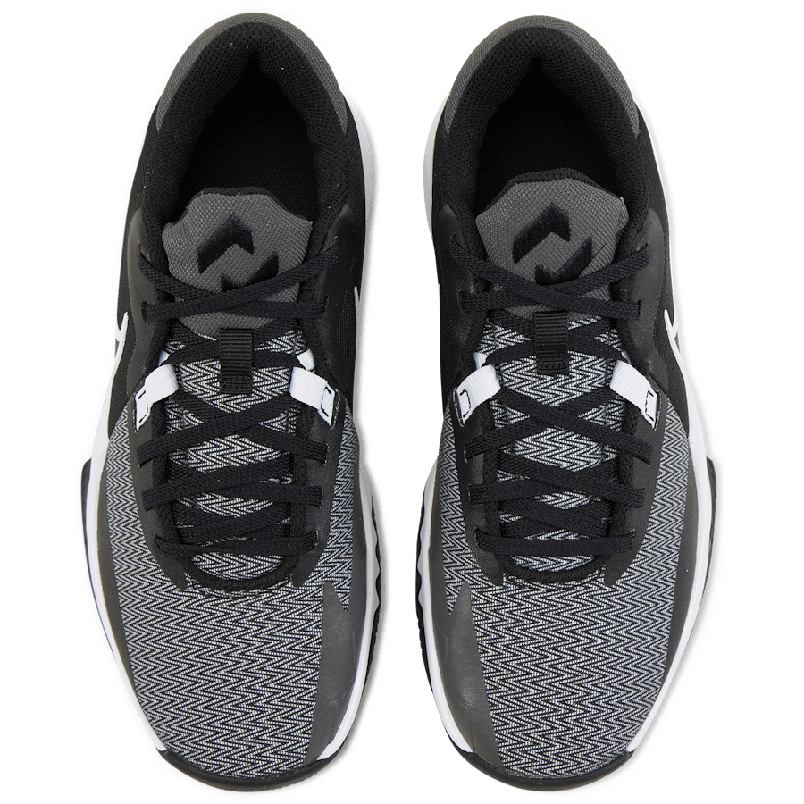 Nike Precision Vi